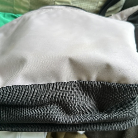 Eddie Bauer lavender, Nylon Travel Crossbody Bag - Picture 10 of 10